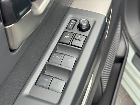 New 2026 Toyota Tundra Platinum image 10