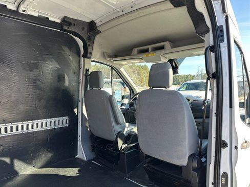 Used 2019 Ford Transit 350 148 Medium Roof image 21