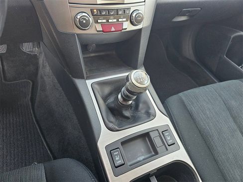 Used 2013 Subaru Outback 2.5i Premium image 29