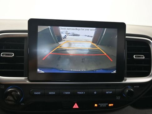 Used 2021 Hyundai Venue SEL w/ Cargo Package image 31