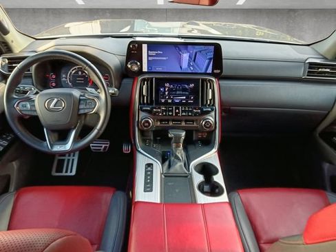 Used 2022 Lexus LX 600 F Sport w/ Accessory Package (Z1) AWD/4WD image 20
