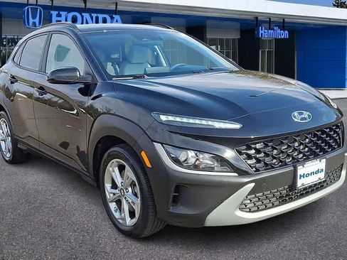 Used 2023 Hyundai Kona SEL w/ Cargo Package AWD/4WD image 2