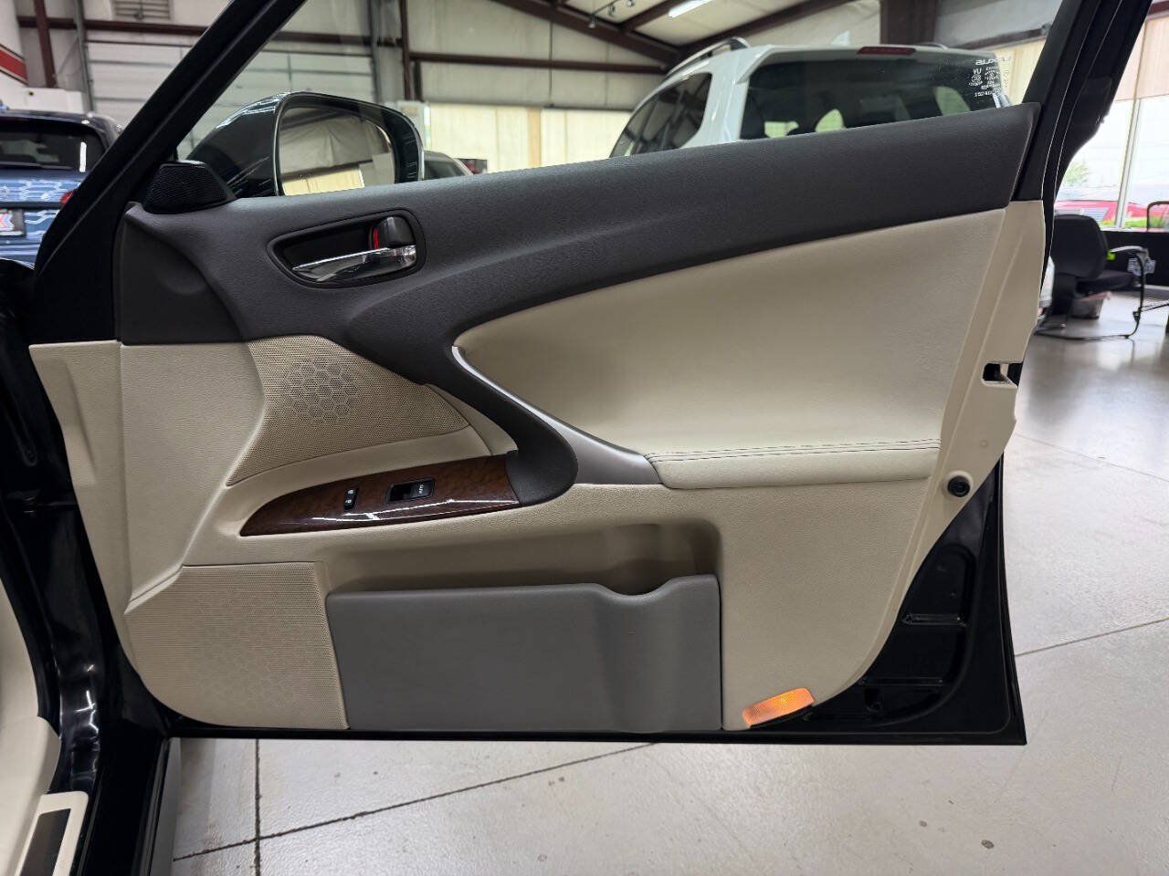 Used 2012 Lexus IS 250 AWD w/ Luxury Plus Value Edition image 16