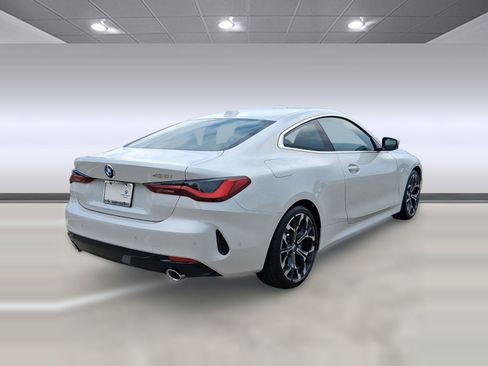 Used 2026 BMW 430i Coupe w/ Parking Assistance Package image 8