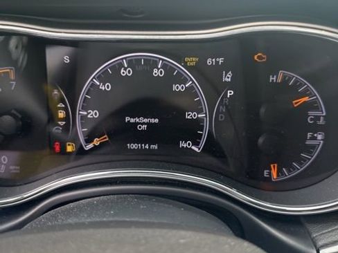 Used 2018 Jeep Grand Cherokee Overland image 10