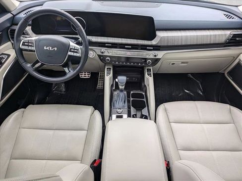 Used 2024 Kia Telluride SX image 17