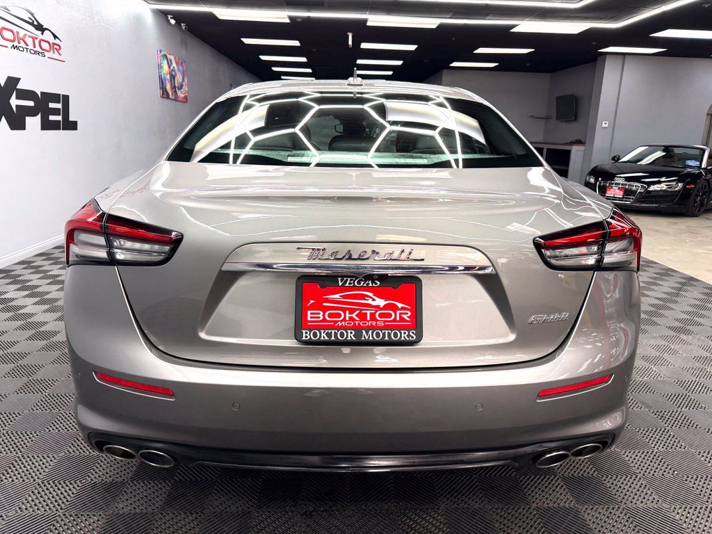 Used 2021 Maserati Ghibli RWD image 12