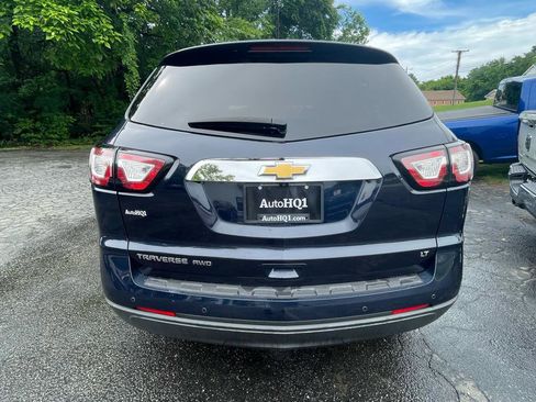 Used 2017 Chevrolet Traverse LT AWD/4WD image 7