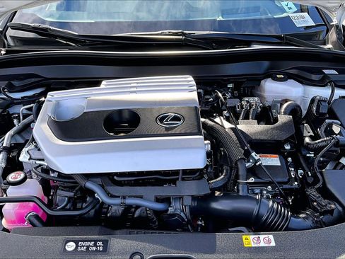 Used 2024 Lexus UX 250h F Sport image 30