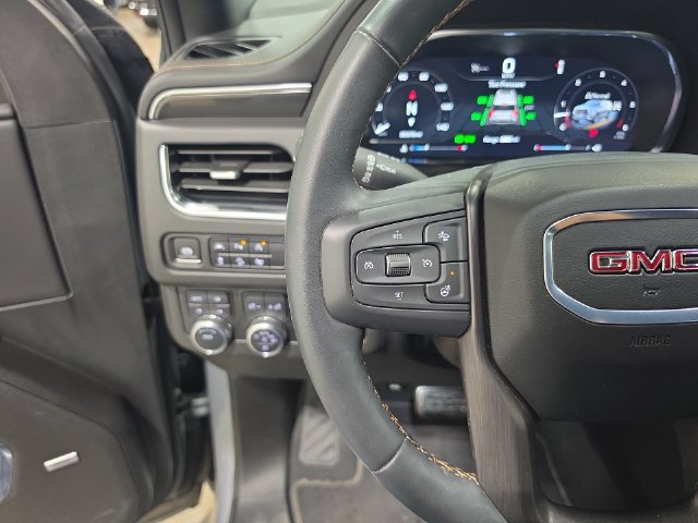 Used 2024 GMC Yukon AT4 w/ Technology Package AWD/4WD image 10