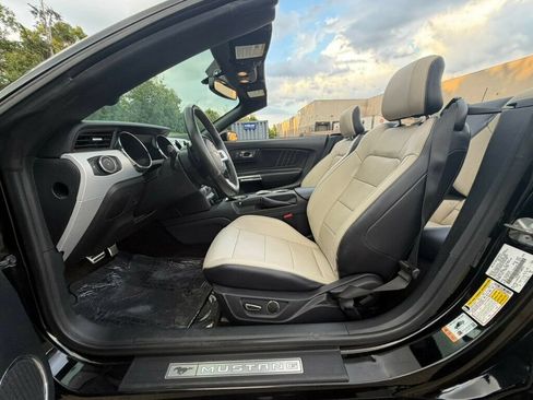 Used 2015 Ford Mustang GT Premium RWD image 17