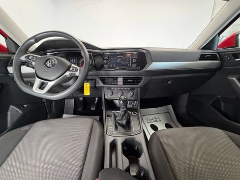 Used 2019 Volkswagen Jetta S FWD image 10