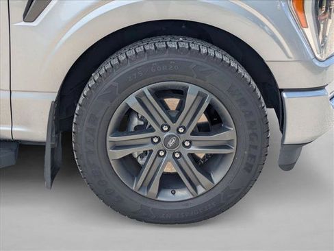 Used 2021 Ford F150 Lariat w/ Equipment Group 502A High RWD image 7