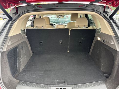 Used 2022 Lincoln Corsair AWD w/ Equipment Group 101A image 9