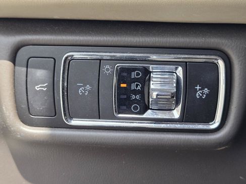 Used 2023 Lincoln Aviator 2WD image 20