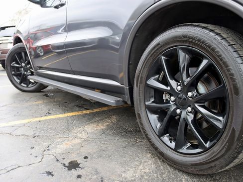 Used 2018 Dodge Durango R/T w/ Blacktop Package AWD/4WD image 14