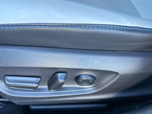 Used 2020 Toyota Prius Limited image 11