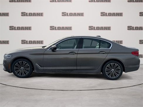 Used 2018 BMW 540i xDrive 540i xDrive image 2