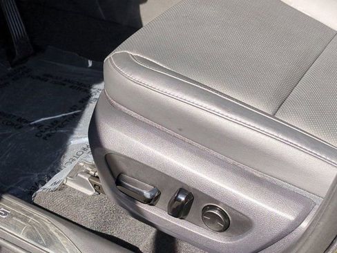 Used 2025 Lexus NX 250 FWD w/ Accessory Package (2T) image 12