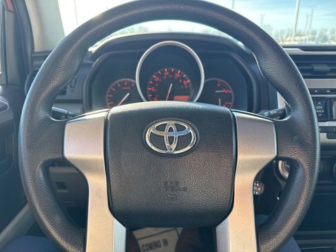 Used 2011 Toyota 4Runner SR5 image 12