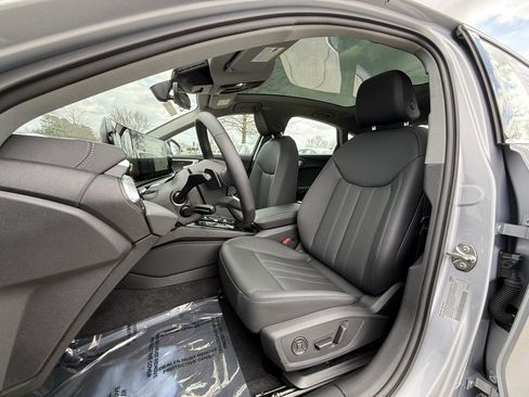 Used 2025 Audi A5 2.0T Premium w/ Convenience Package image 5