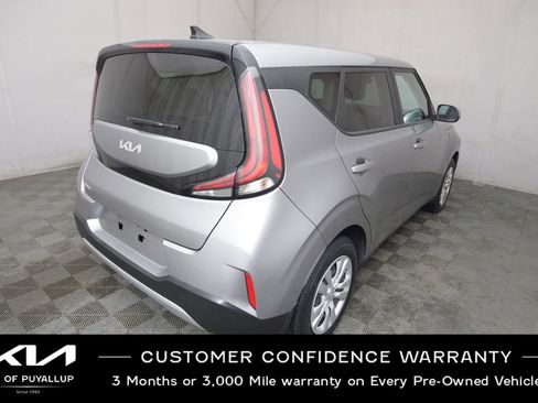 Certified 2024 Kia Soul LX image 5