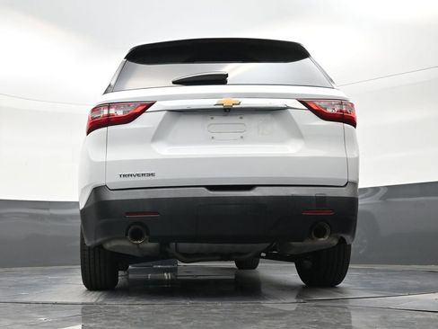 Used 2020 Chevrolet Traverse LS FWD image 23