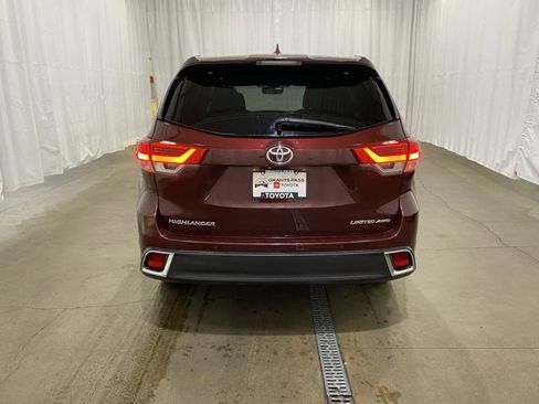 Certified 2018 Toyota Highlander Limited image 5