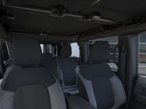New 2025 Ford Bronco Big Bend image 12