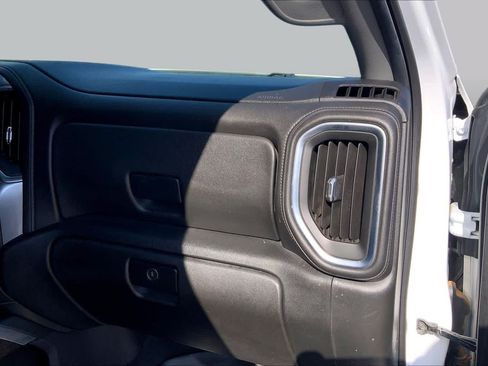 Used 2019 Chevrolet Silverado 1500 RST w/ All-Star Edition AWD/4WD image 19