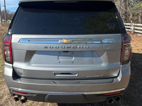Used 2023 Chevrolet Suburban Premier w/ Advanced Technology Package image 6