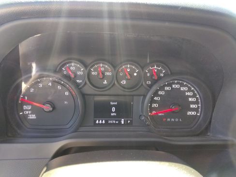 Used 2024 Chevrolet Silverado 1500 Custom w/ Dark Appearance Package AWD/4WD image 8