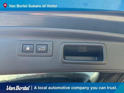 Certified 2023 Subaru Forester Touring AWD/4WD image 27