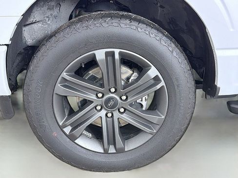 Used 2022 Ford F150 XLT w/ Equipment Group 302A High image 16