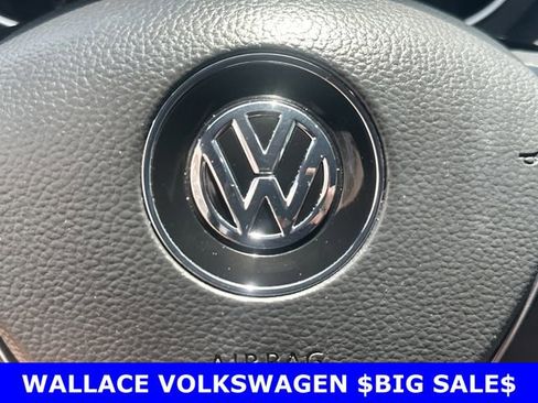 Certified 2021 Volkswagen Tiguan SE R-Line FWD image 25