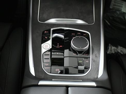Used 2027 BMW X7 xDrive40i AWD/4WD image 24