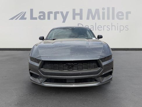 New 2025 Ford Mustang Coupe image 8