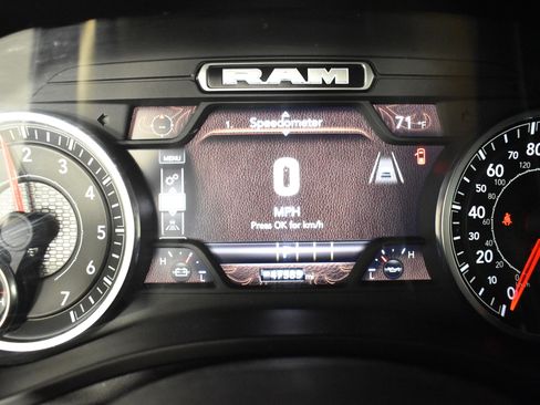 Used 2025 RAM 1500 Laramie image 19