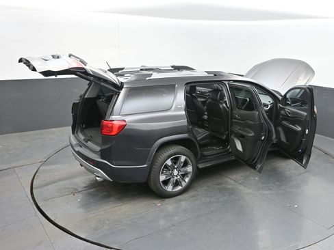 Used 2019 GMC Acadia SLT w/ LPO, Floor Liner Package image 42