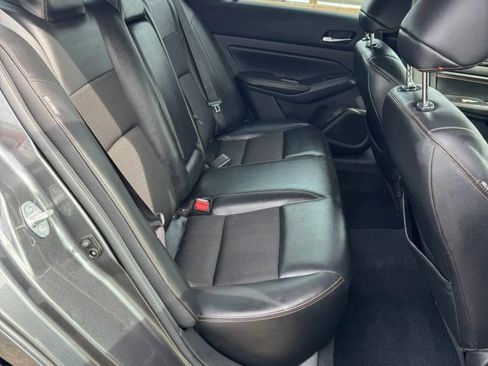 Used 2021 Nissan Altima 2.5 SR w/ SR Premium Package FWD image 13