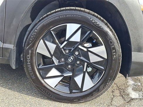 Certified 2025 Hyundai Kona SEL image 27