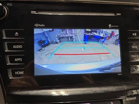 Used 2015 Toyota Prius V Three image 23