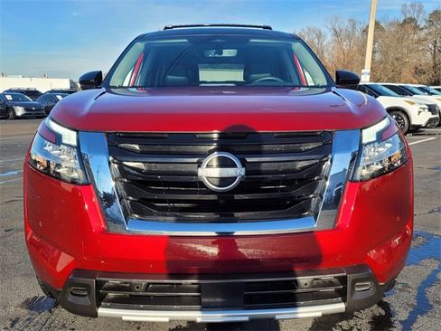 Certified 2023 Nissan Pathfinder SL w/ SL Premium Package image 8