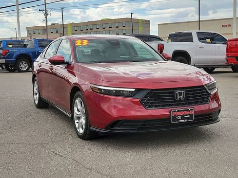 Used 2023 Honda Accord LX image 2