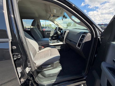 Used 2020 RAM 1500 Classic Warlock AWD/4WD image 23