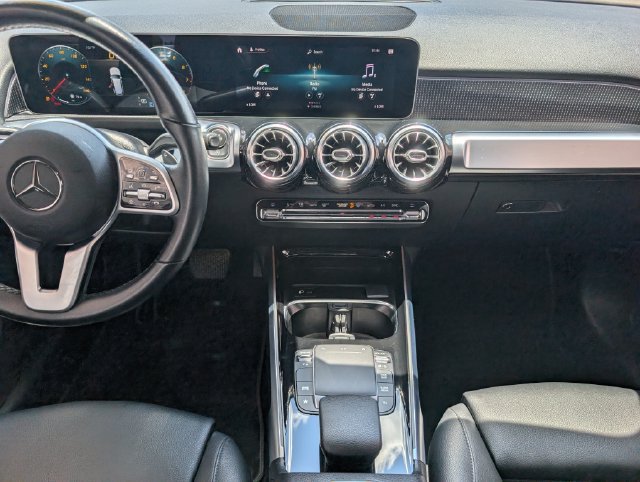 Used 2021 Mercedes-Benz GLB 250 image 9