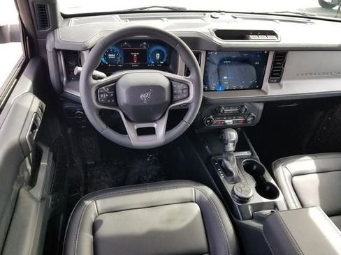 New 2026 Ford Bronco Outer Banks AWD/4WD image 19