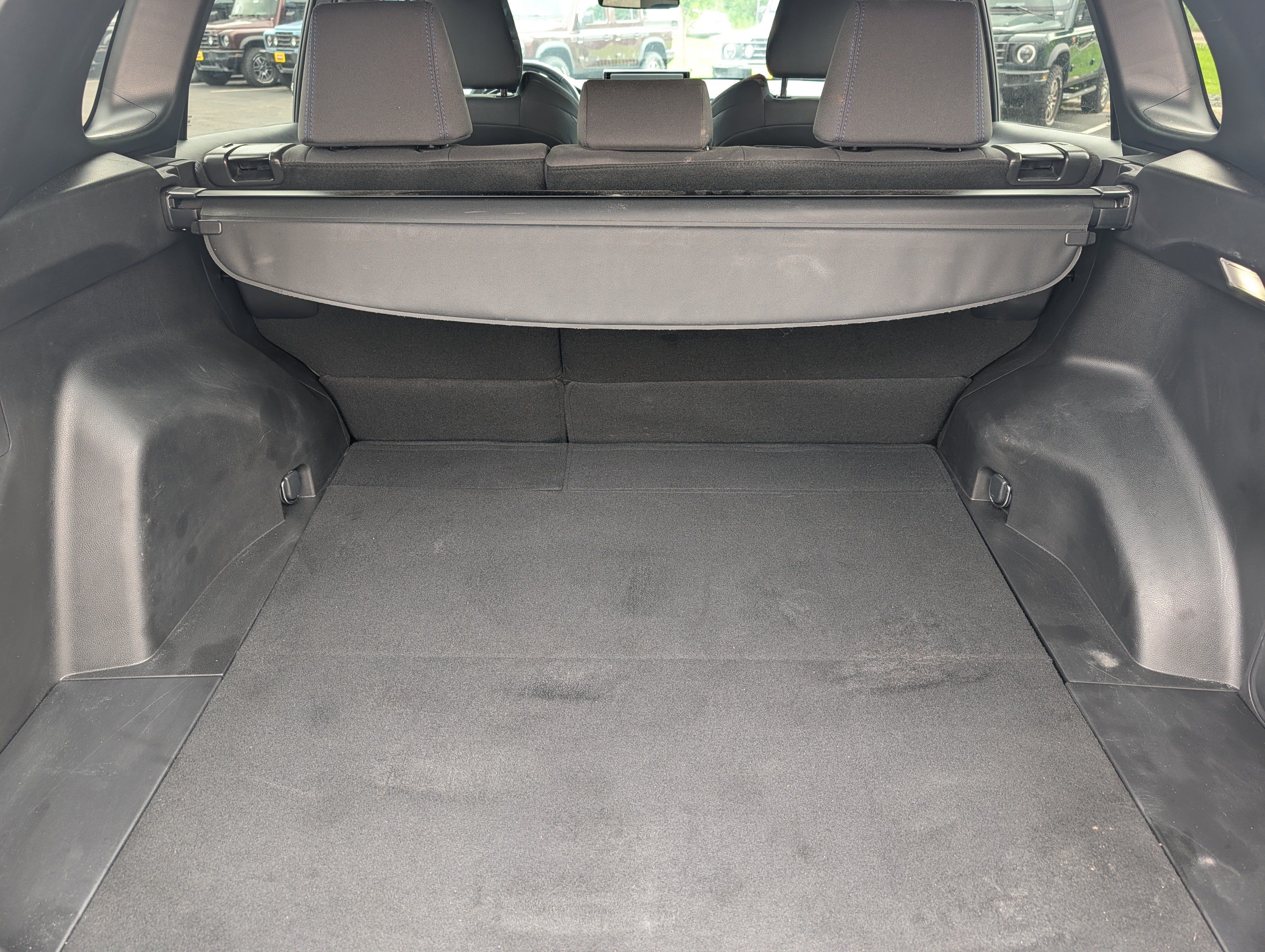 Used 2022 Toyota RAV4 SE AWD/4WD image 18