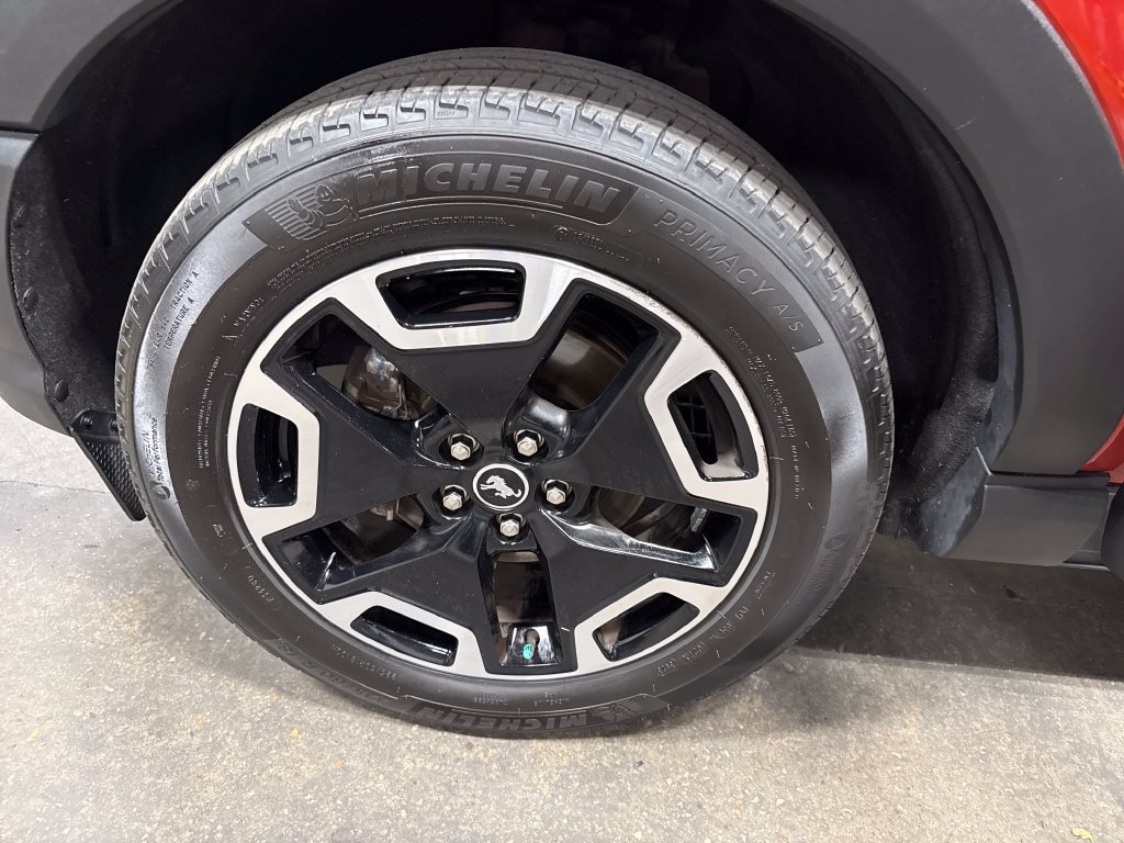 Used 2023 Ford Bronco Sport Outer Banks w/ Tech Package AWD/4WD image 24