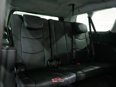 Used 2020 Cadillac Escalade ESV Premium Luxury w/ Escalade Sport Edition image 20